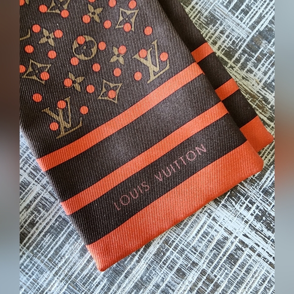Louis Vuitton Perforated Bandeau Red/Orange ~ Limited Edition - Picture 6 of 8